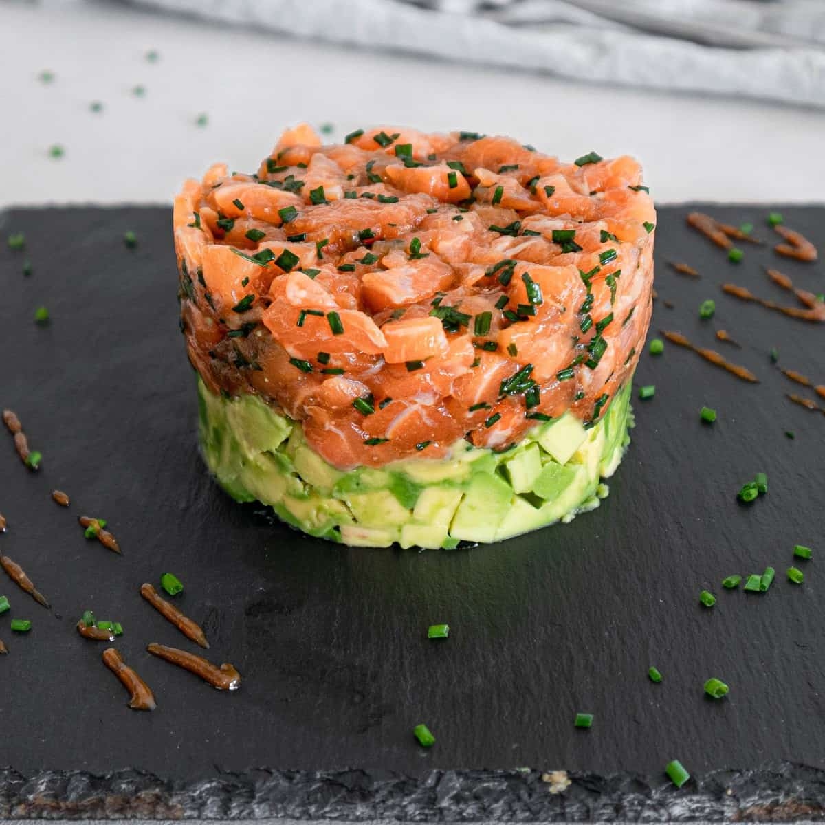 salmon-tartare-with-avocado